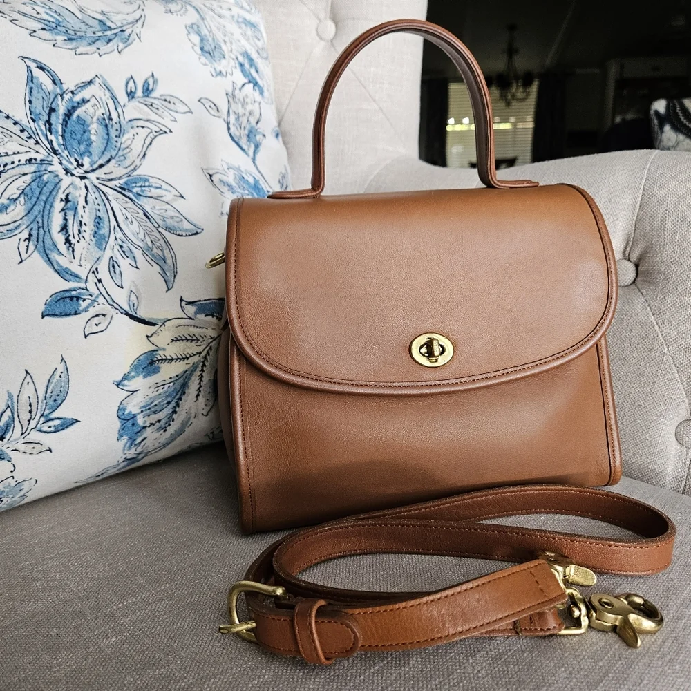 Vintage Coach Manor Leather Handbag British Tan - Picture 1 of 17